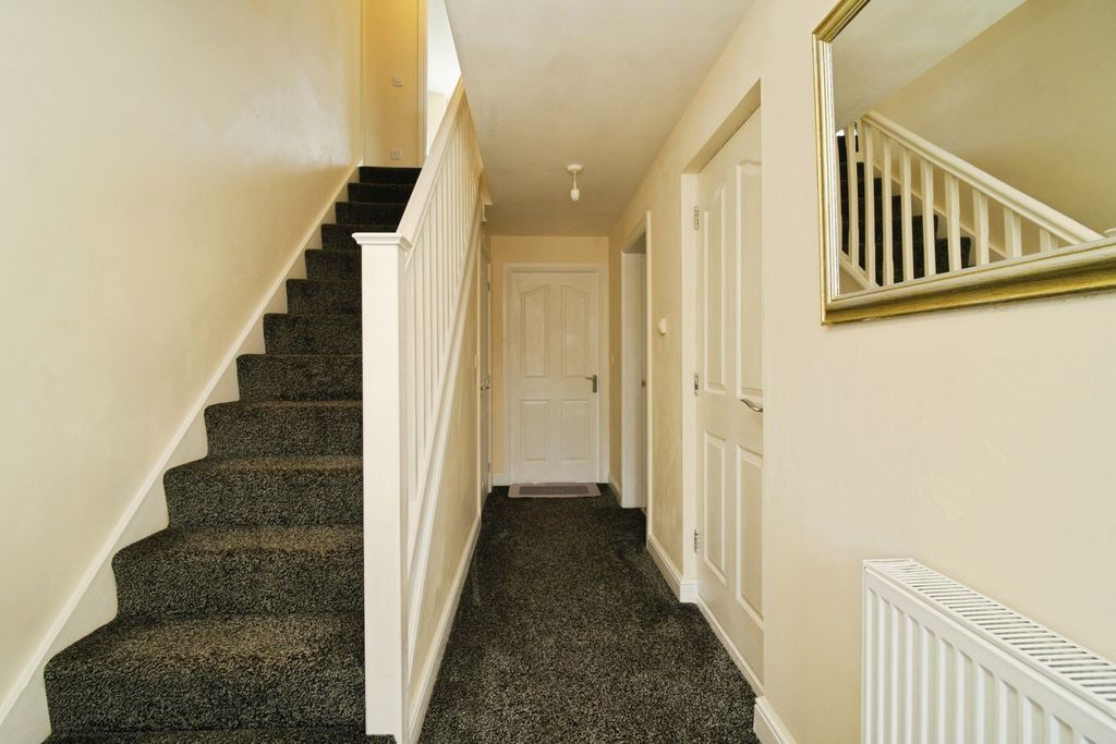 Property photo 3 of 29 Pbox-Img.Jpg