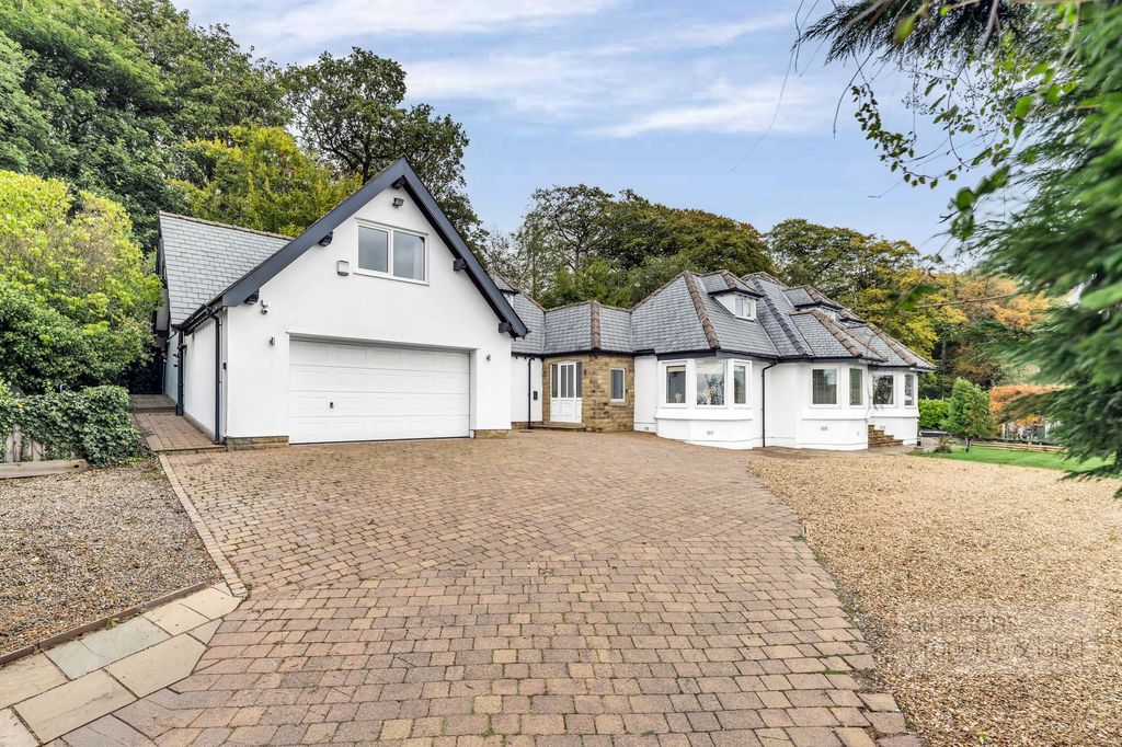 Property photo 1 of 34