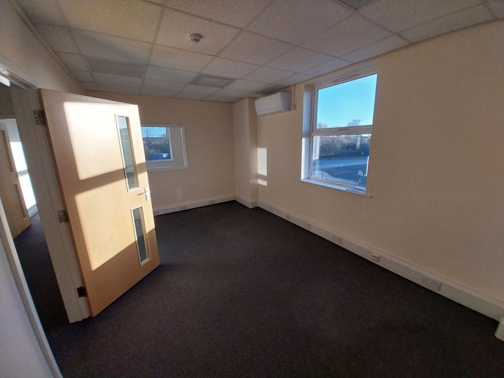 Property photo 3 of 7 Photo 3