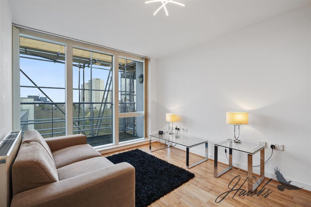 Property photo 2 of 17 249B5744-Df22-41Ad-A8Ae-735527E81F86Apsbf - 603 Go