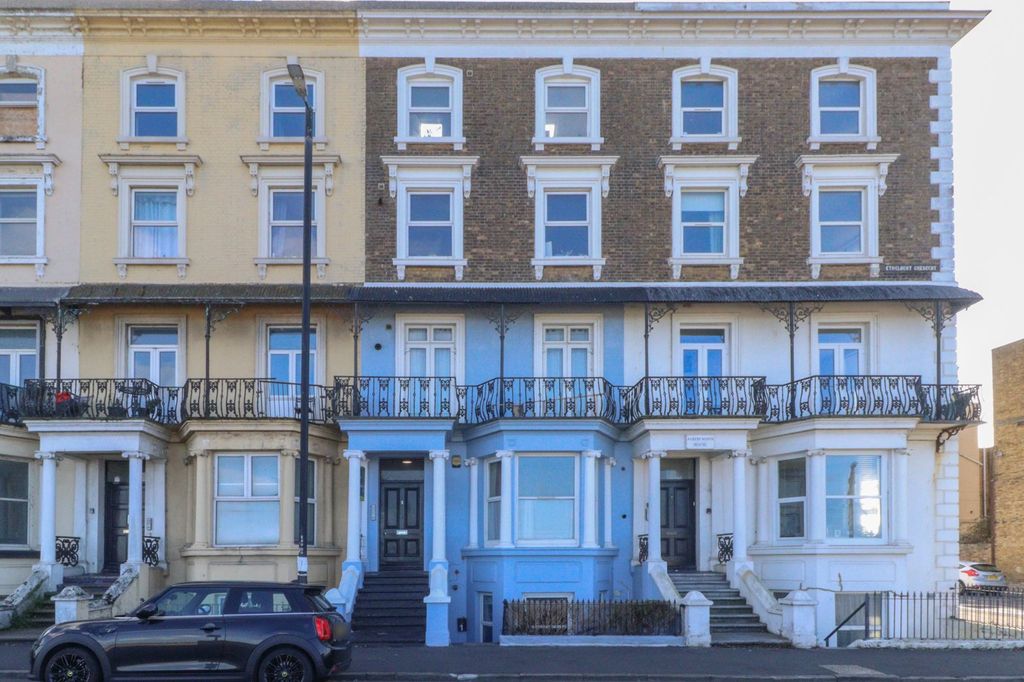 Property photo 1 of 11 Picture 1