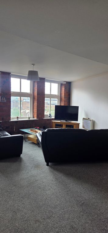 Property photo 2 of 5