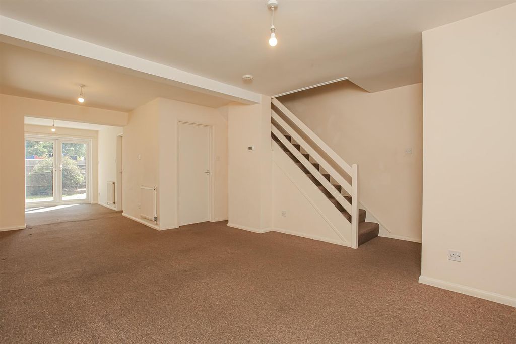 Property photo 2 of 14 Img_7193.Jpg