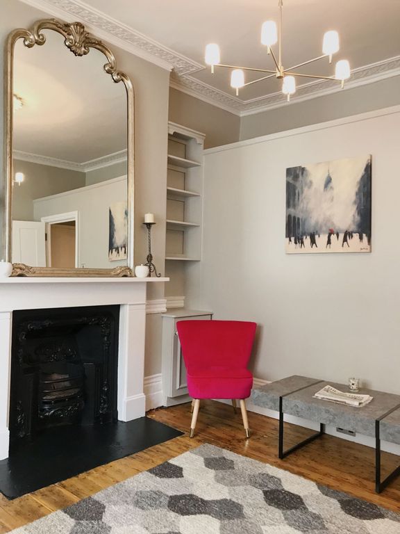 Property photo 1 of 16 Living Room