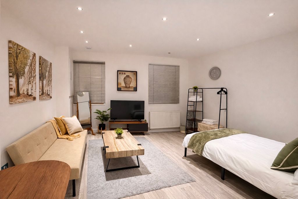 Property photo 3 of 11 2651234