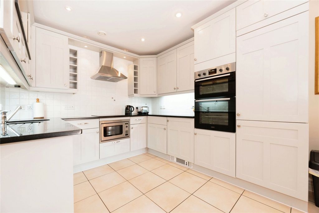 Property photo 3 of 15 Photography