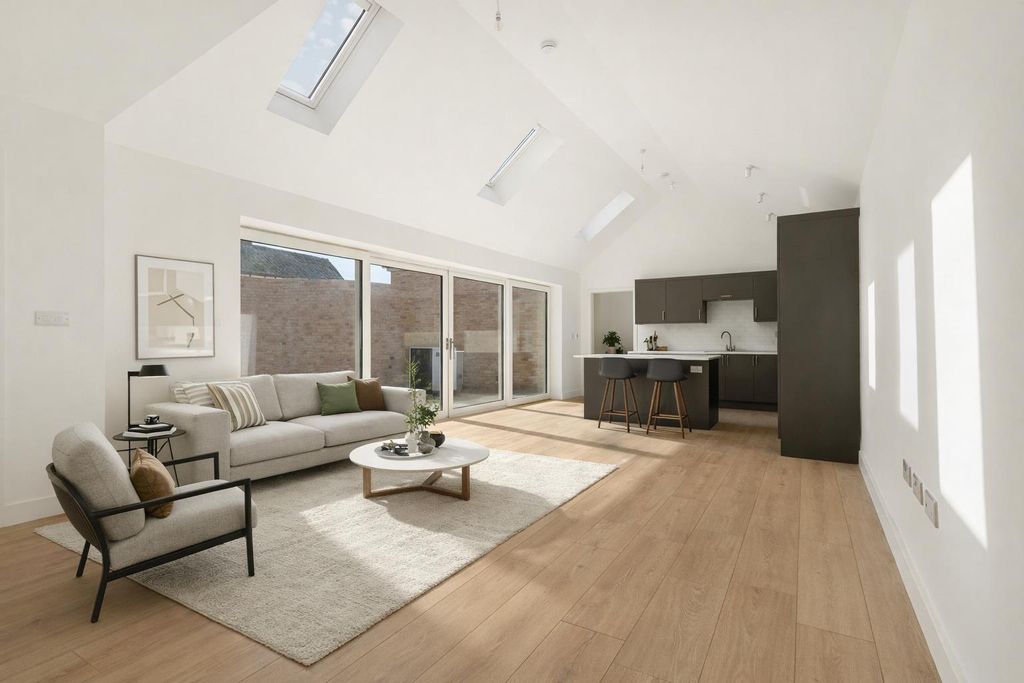 Property photo 2 of 19 69389B7E-94Db-42E0-Ad6A-97Fa773B9252.Png