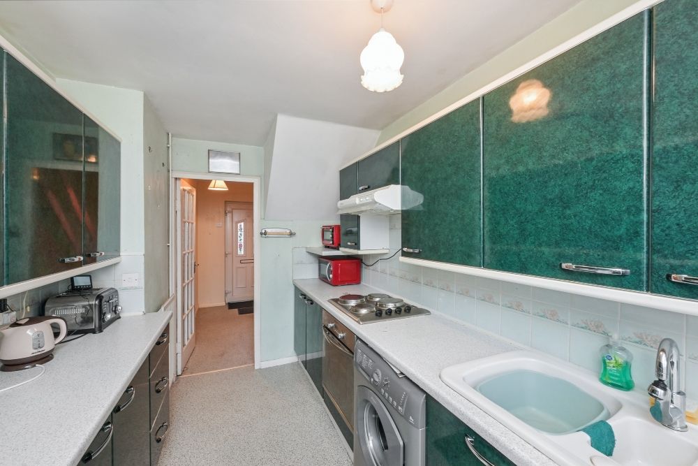 Property photo 3 of 17