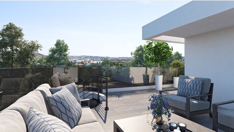 Property photo 2 of 12 Roof Garden Example