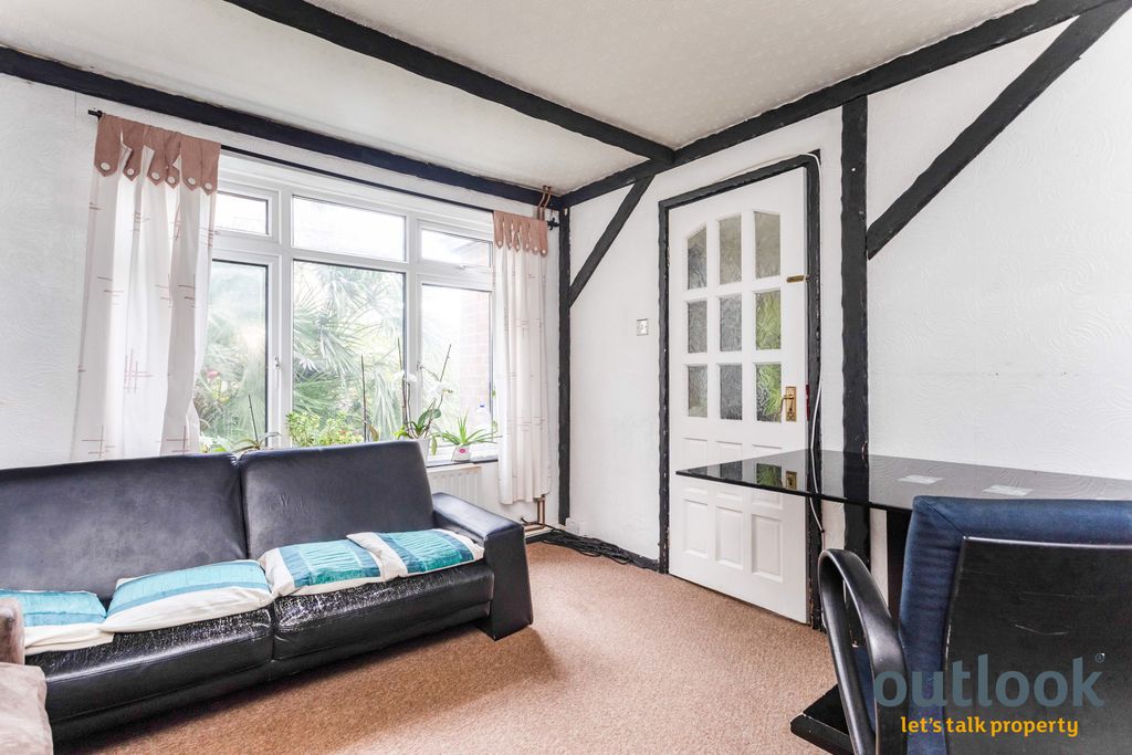 Property photo 2 of 11 2c968543-15ba-Ec11-9