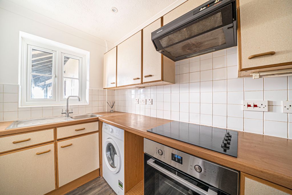 Property photo 3 of 26