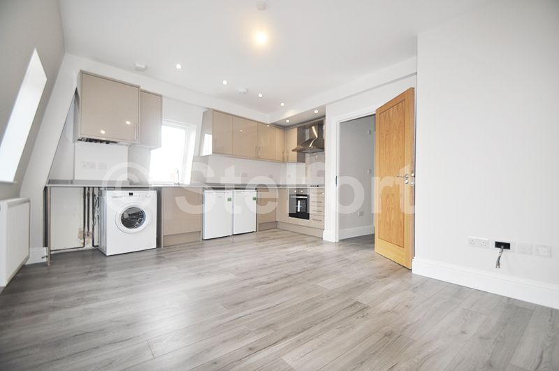 Property photo 2 of 8