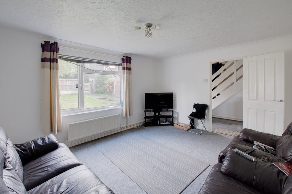 Property photo 2 of 11 Picture No. 12