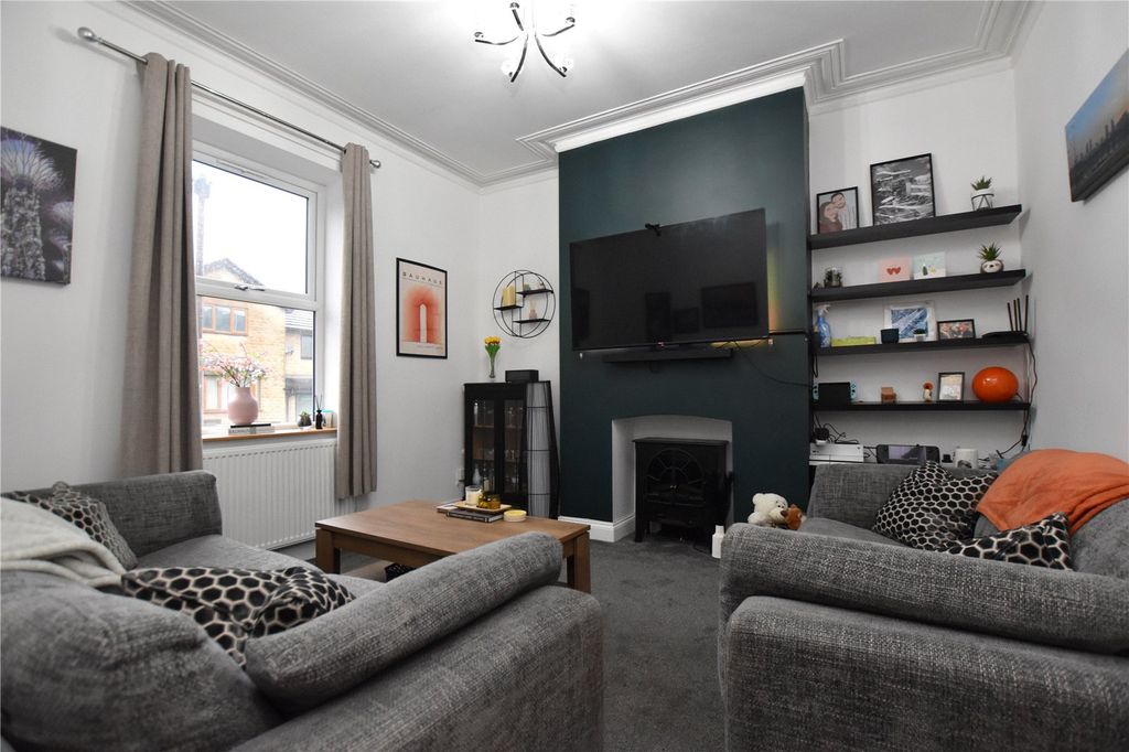 Property photo 2 of 18 Picture No. 02