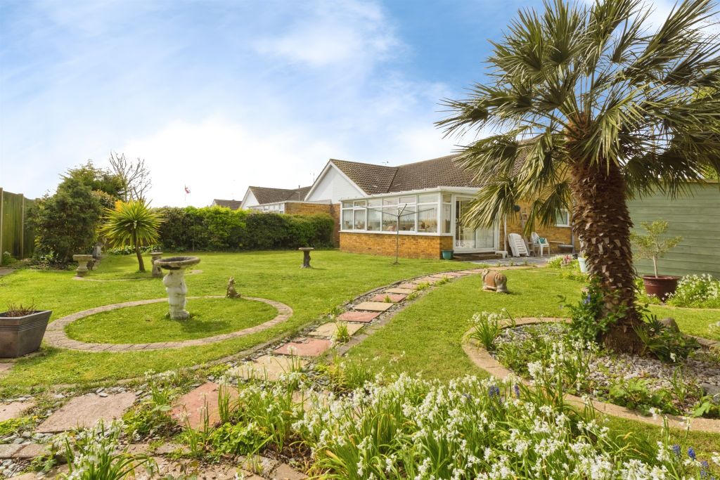 Property photo 2 of 19