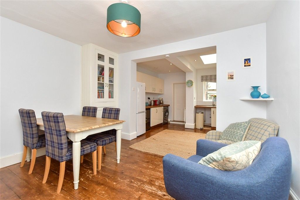 Property photo 1 of 11 Dining Area
