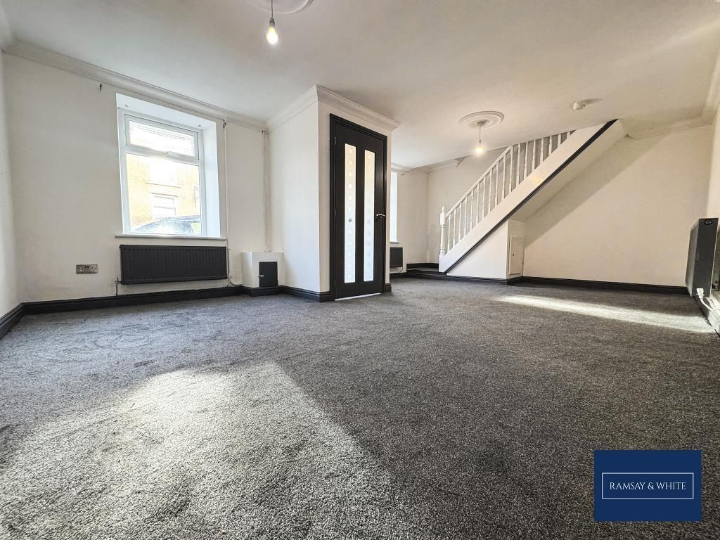 Property photo 2 of 9 Photo 2