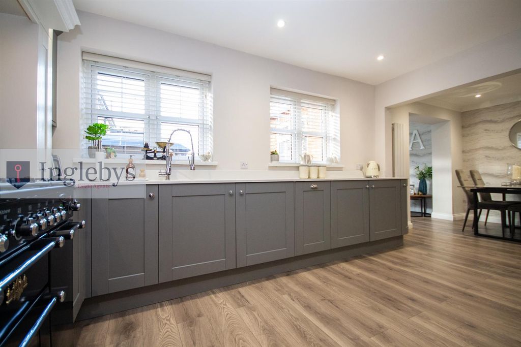 Property photo 3 of 23 Dsc_1042.Jpg