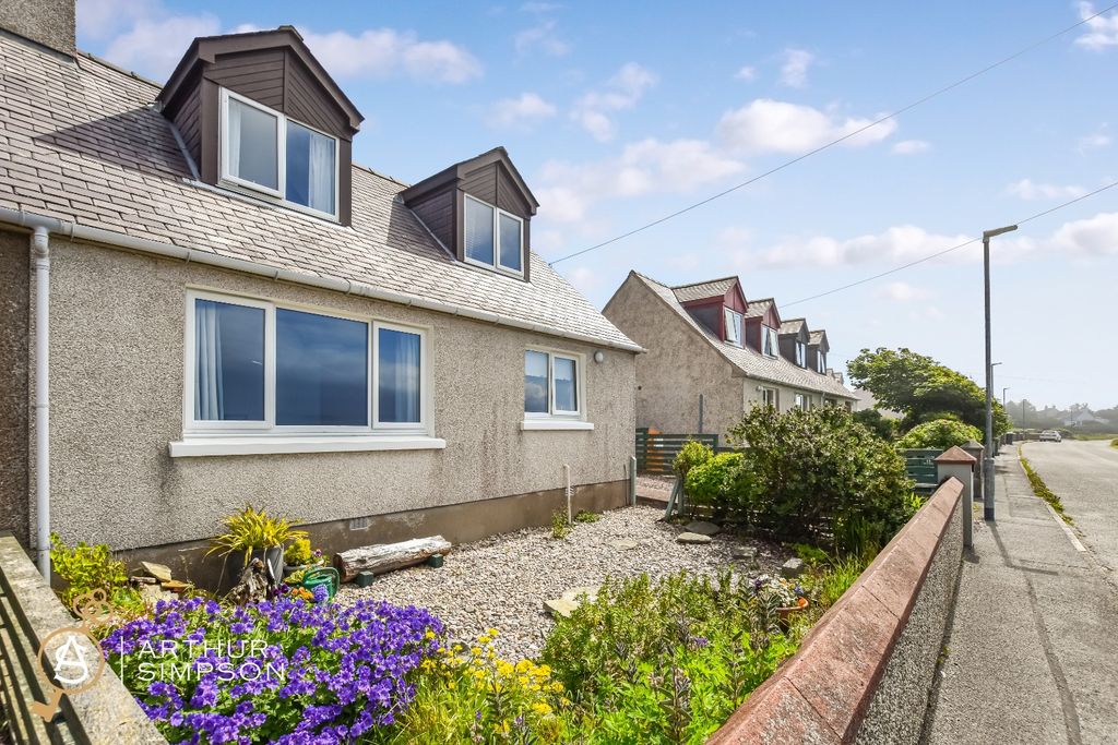 Property photo 1 of 35 5293352