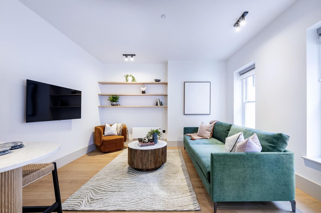 Property photo 2 of 13 F 3 (4).Jpg