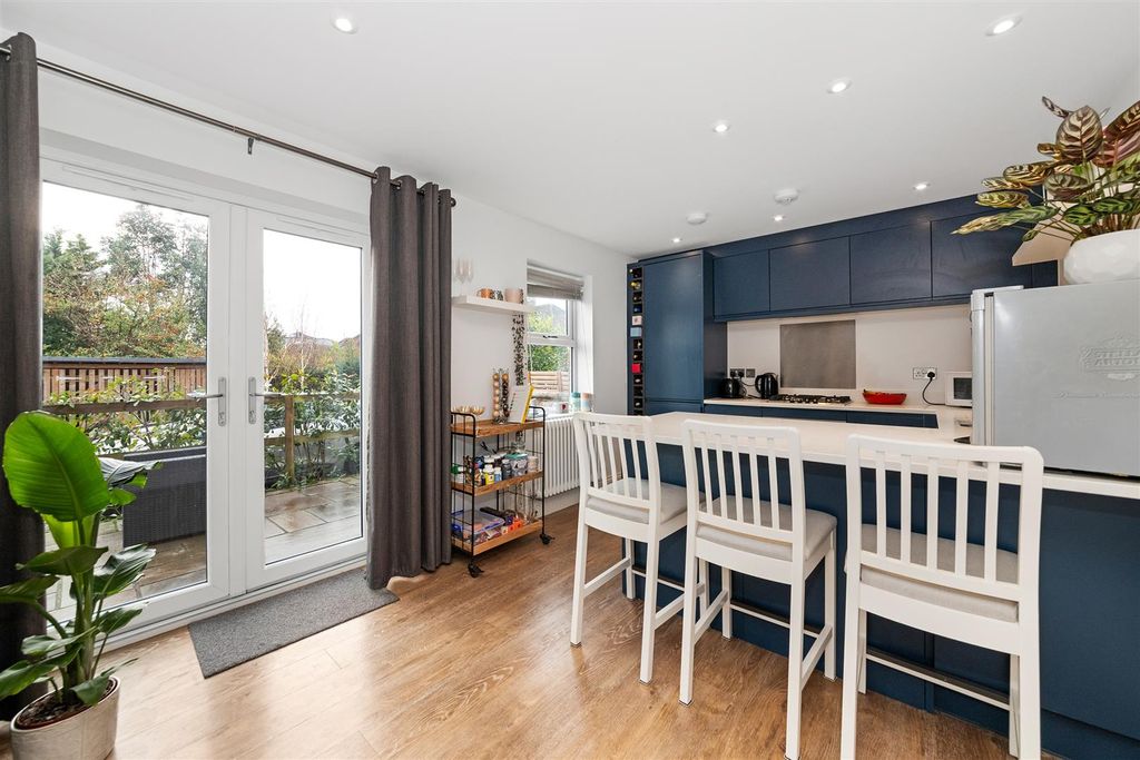 Property photo 2 of 15 Reception Room/Kitchen