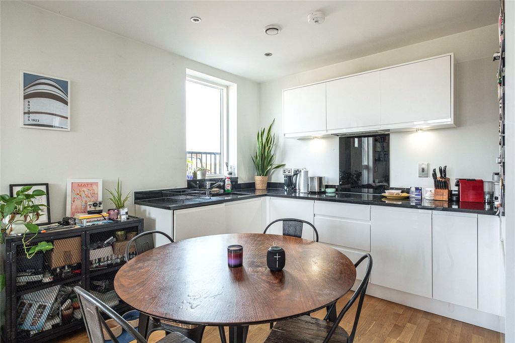 Property photo 2 of 11 Picture No. 11