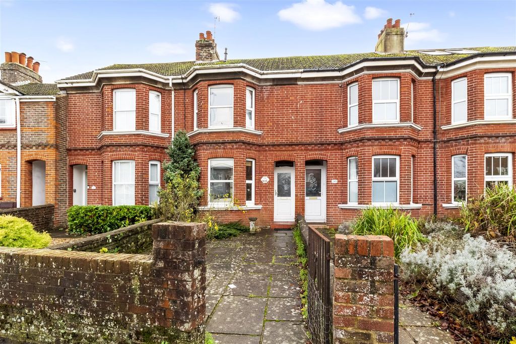 Property photo 1 of 24 247 Goring Road-023.Jpg