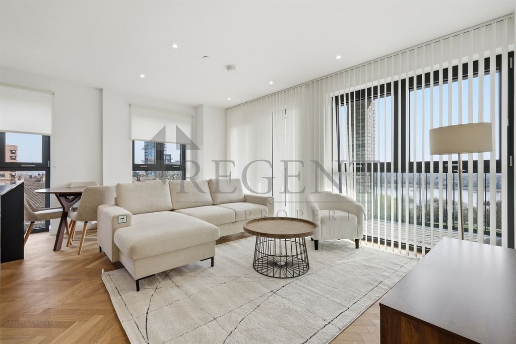 Property photo 1 of 18 (Main)