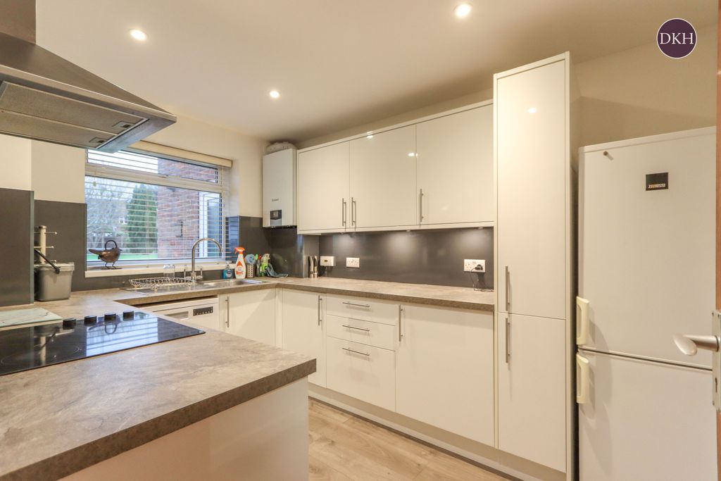 Property photo 3 of 11 Picture No. 02