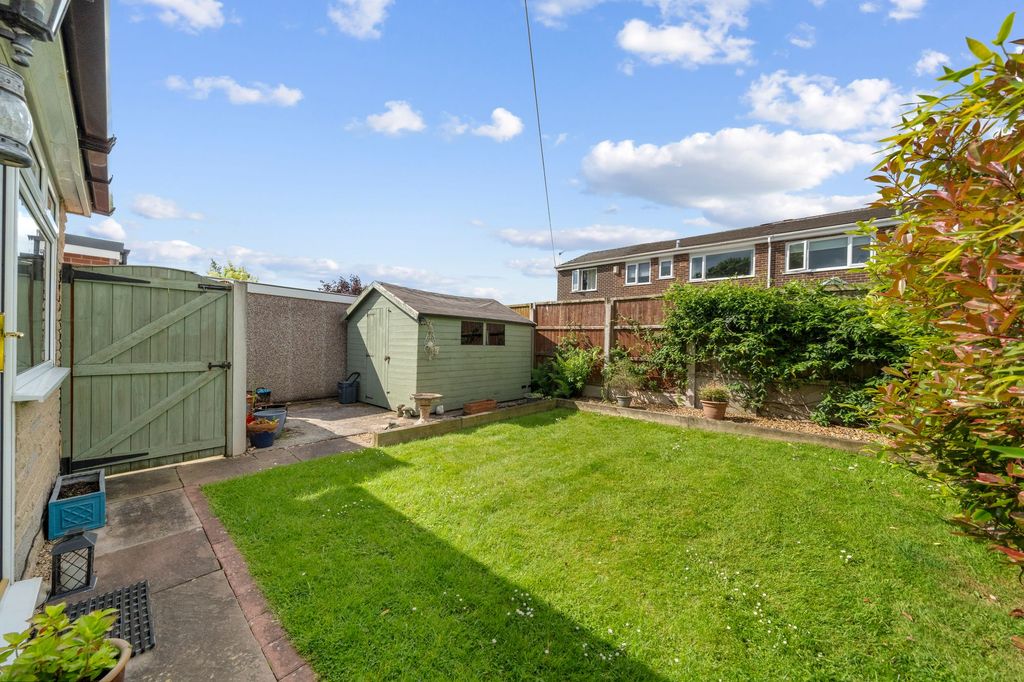 Property photo 3 of 21
