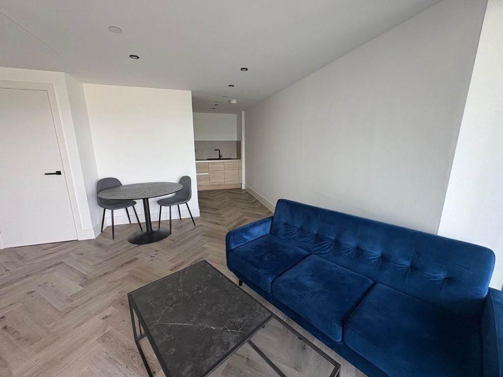 Property photo 1 of 10 Picture No. 06