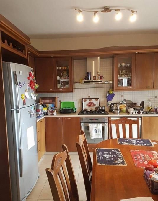 Property photo 1 of 3