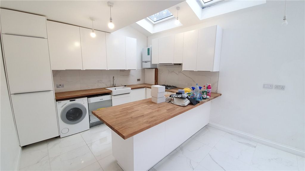 Property photo 2 of 7 Picture No. 05