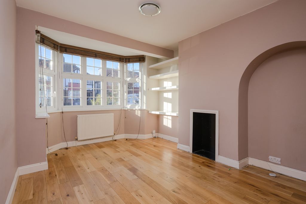 Property photo 2 of 10 Reception