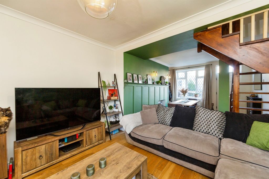 Property photo 3 of 17