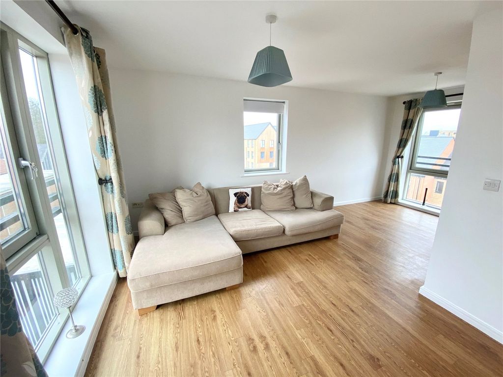 Property photo 3 of 10 Picture No. 08
