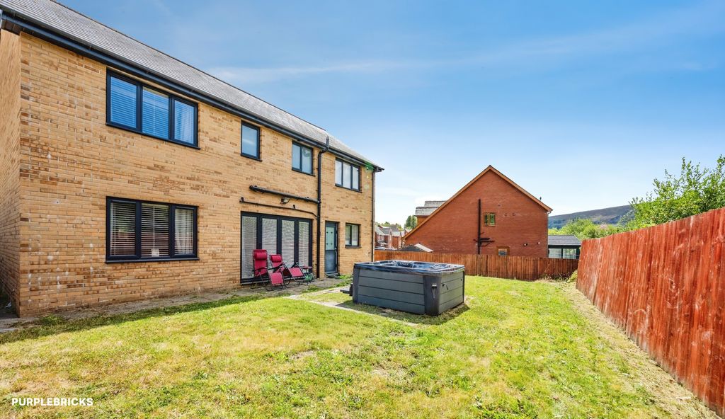 Property photo 1 of 57