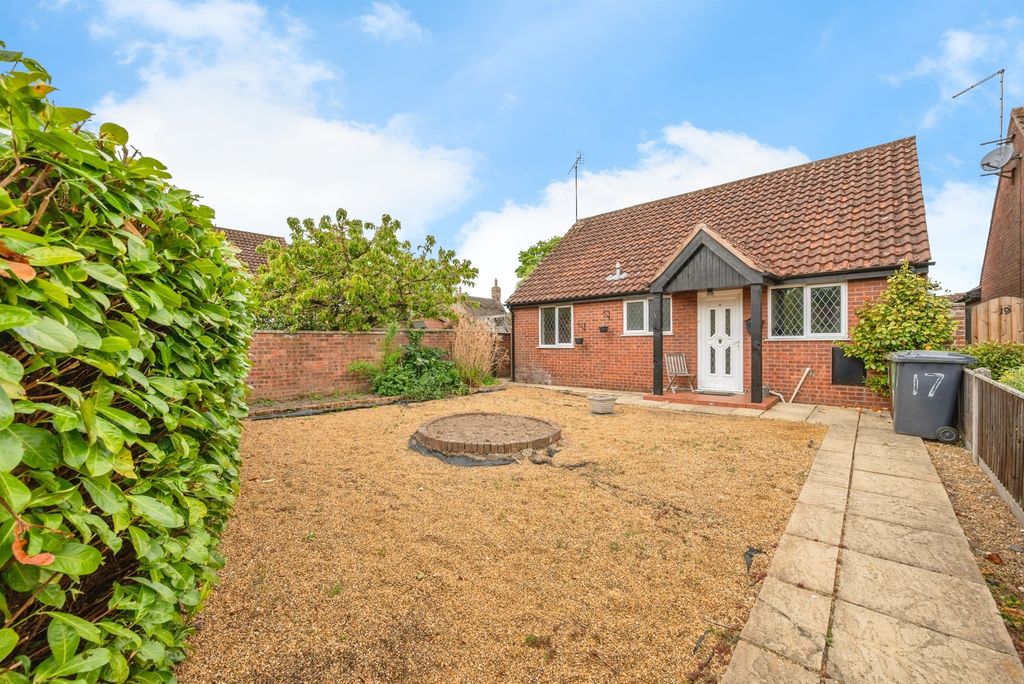 Property photo 1 of 19