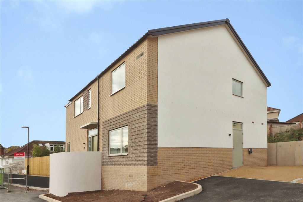 Property photo 1 of 20 Picture No. 32