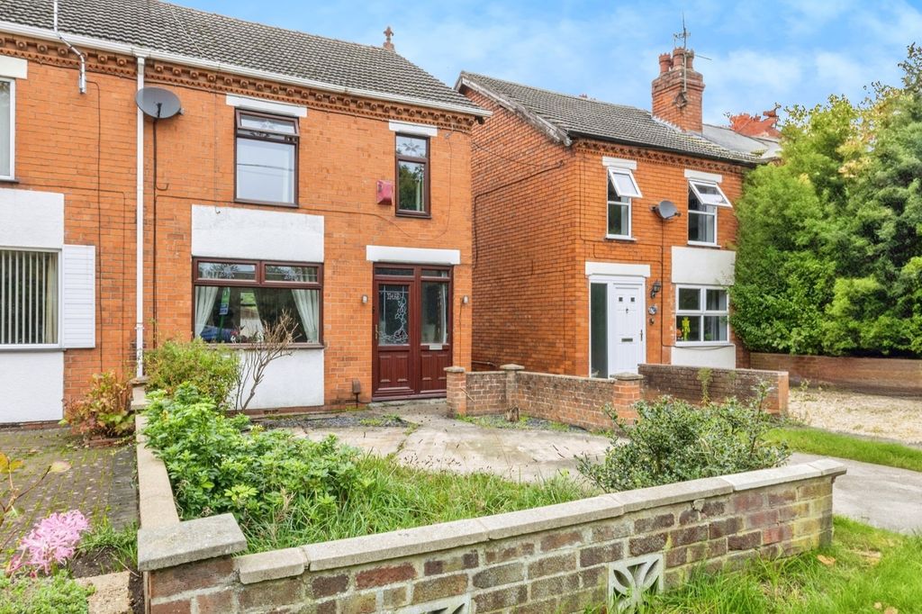 Property photo 1 of 24