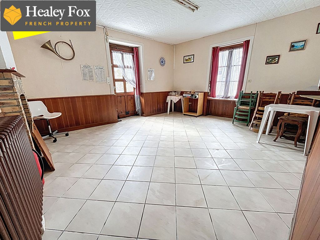 Property photo 3 of 17