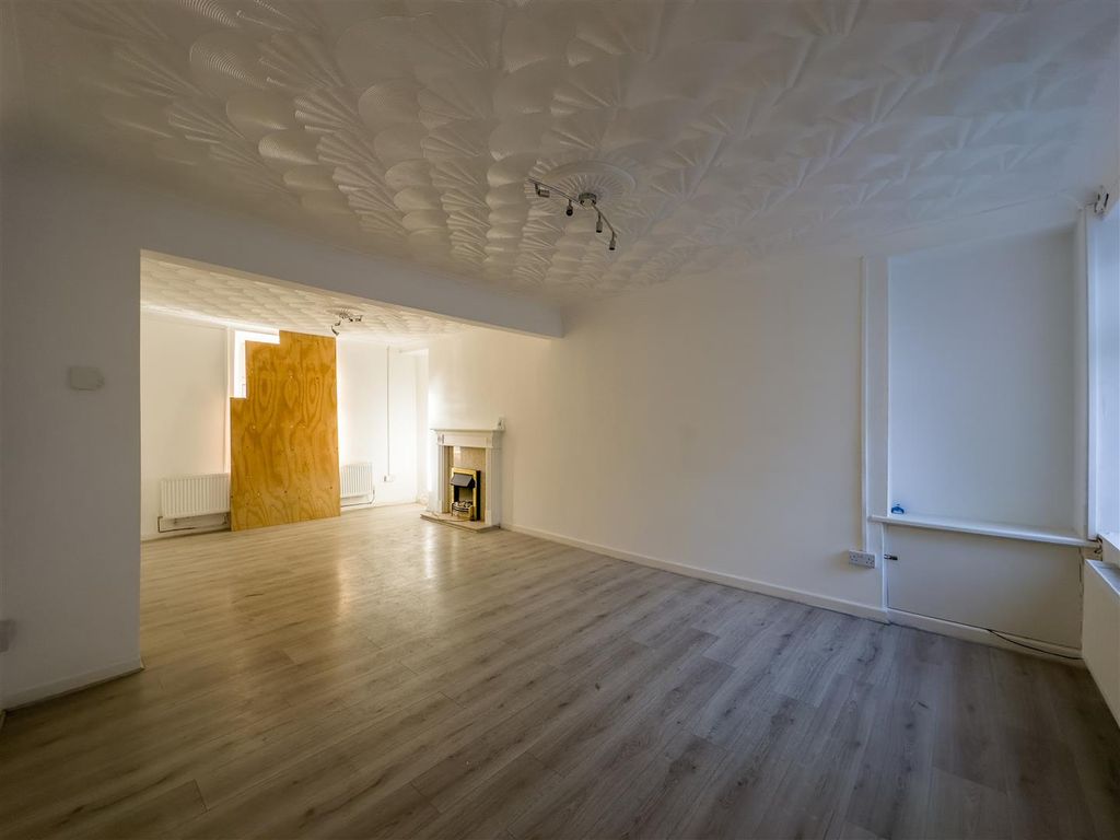 Property photo 2 of 21 108 Tillery Street-7.Jpg