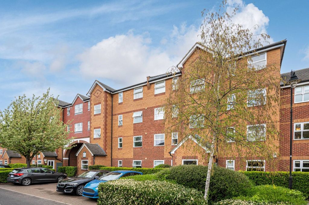 Property photo 1 of 9