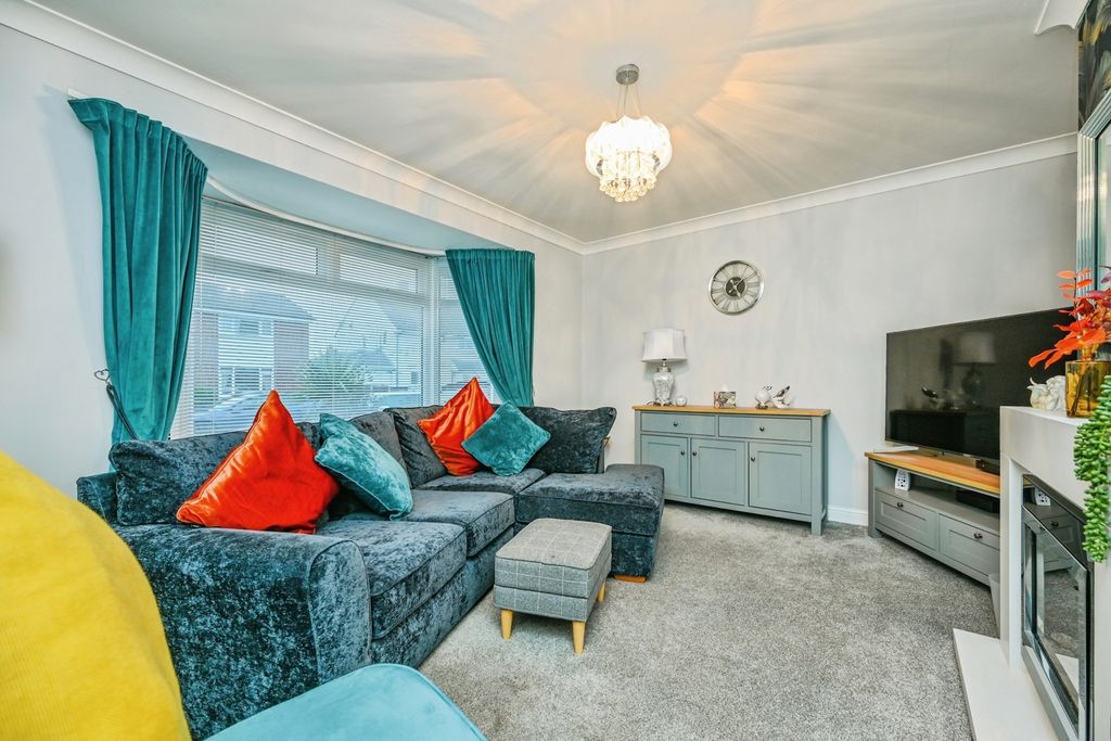 Property photo 2 of 17 Pbox-Img.Jpg