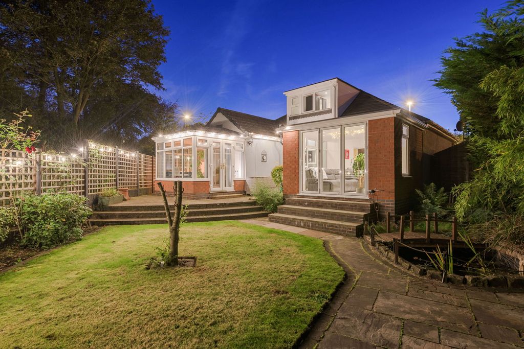 Property photo 1 of 28