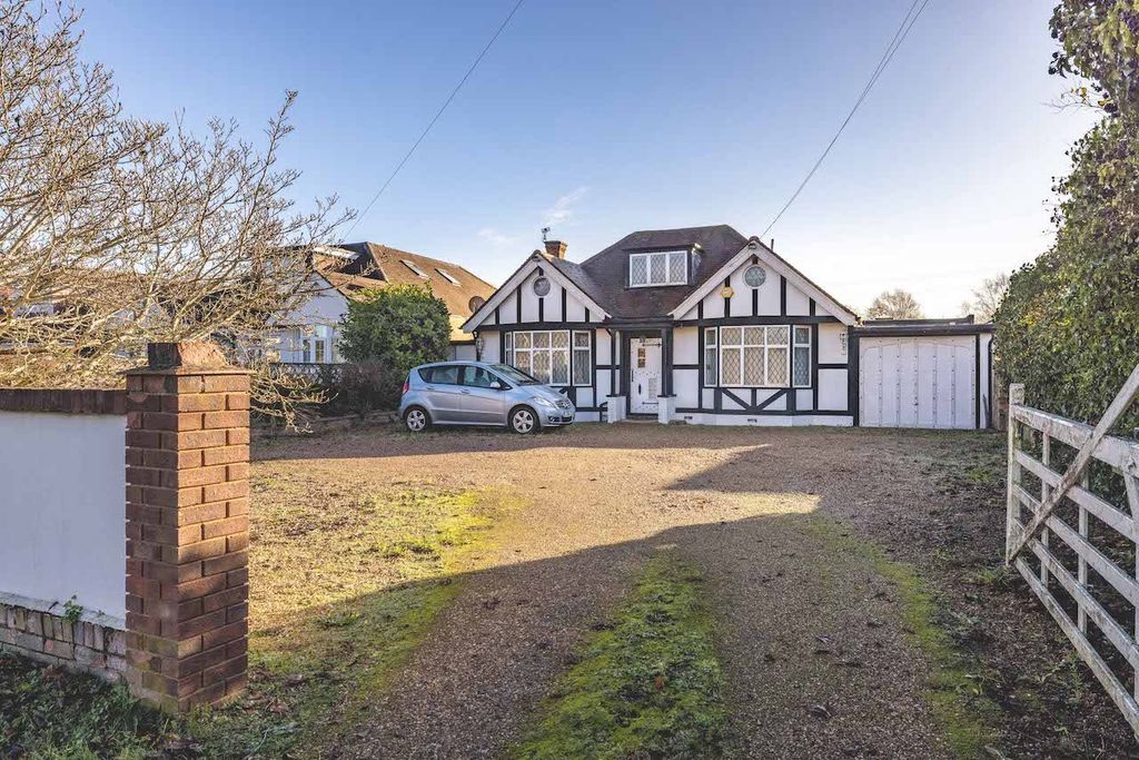 Property photo 1 of 31