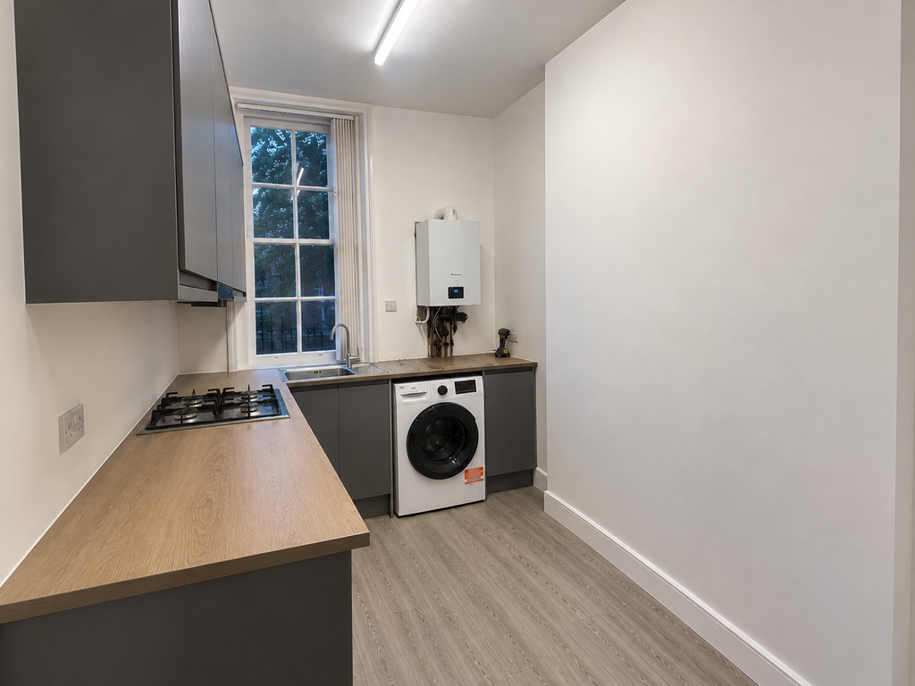 Property photo 2 of 4 Kitchen