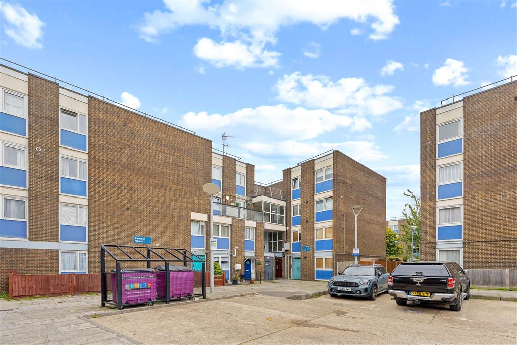 Property photo 1 of 19 Exmoor House