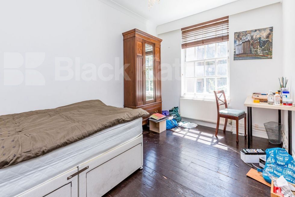Property photo 3 of 9