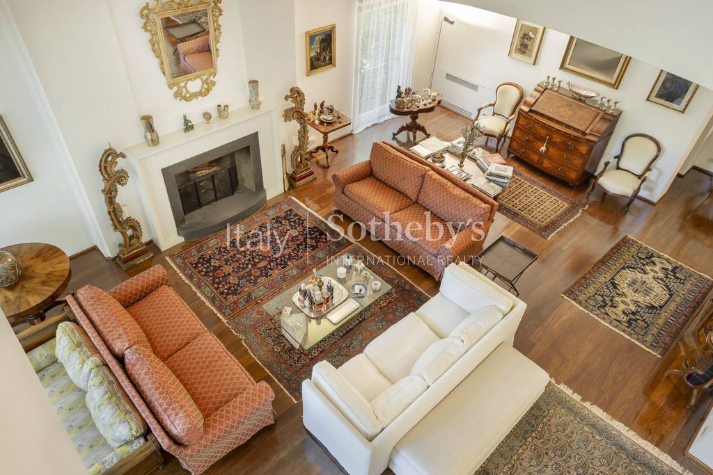 Property photo 2 of 26